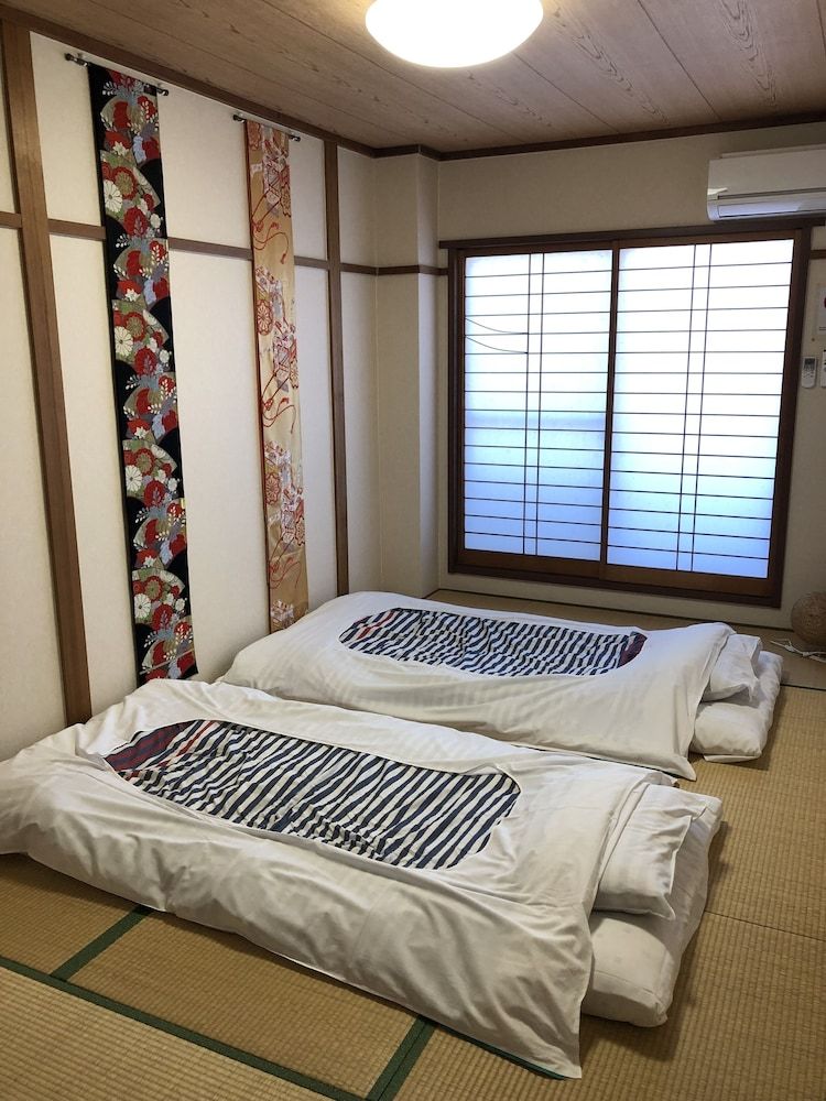 undefined Kanazawa-Hachitabi Kasaichi 2