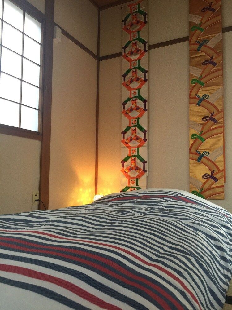 undefined Kanazawa-Hachitabi Sennichi