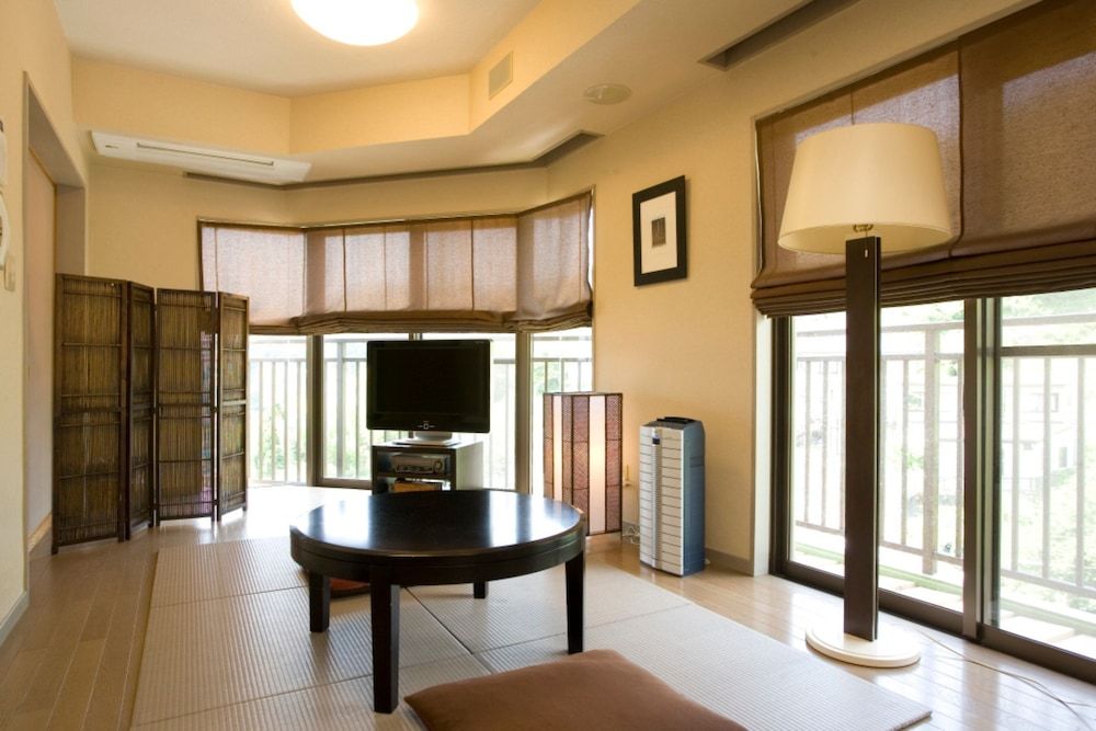 Double Room, 1LDK