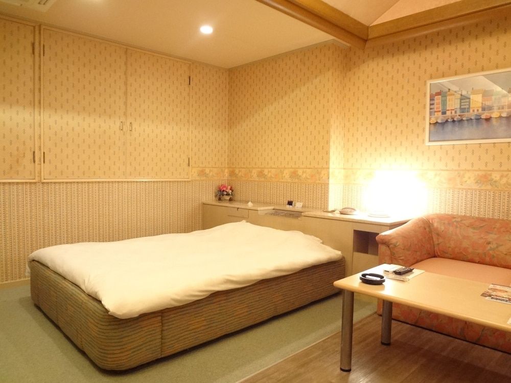 Double Room (Standard)