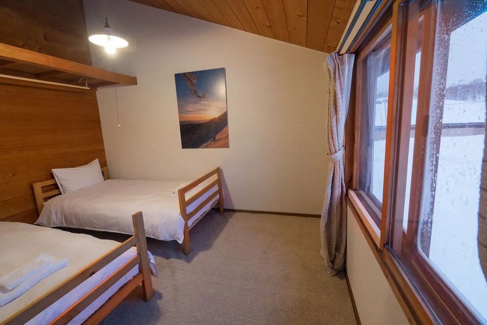 Family Room, 1 Bedroom (Barn 1)