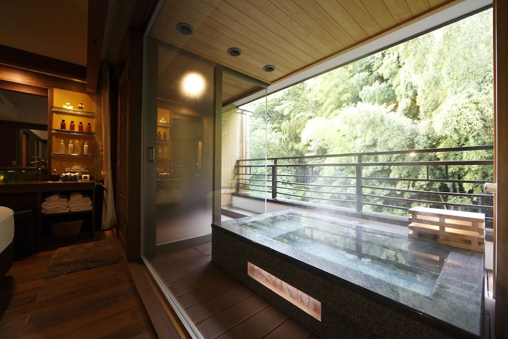 Hakone Kamon Japanese Style Room with Private Hot Spring, Bamboo Forest View, (rocca, AYUMI), Non-Smoking