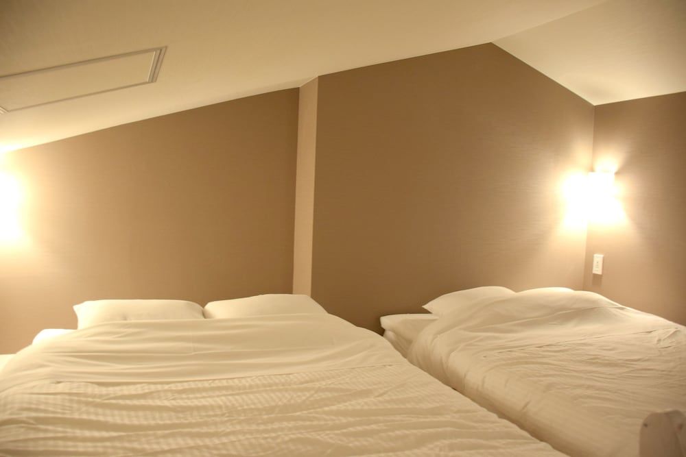 Condominium MIRAHAKONE Junior Suite, with Private Bathroom 2
