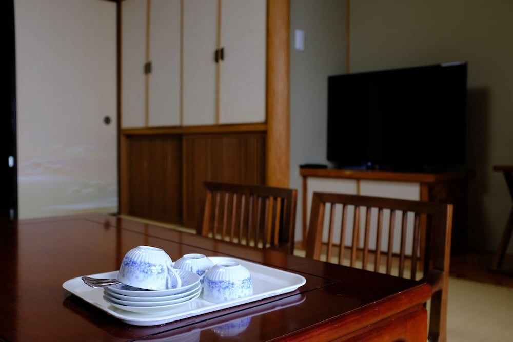 Harriway Hotel Hakone Japanese Style Quadruple Room 3