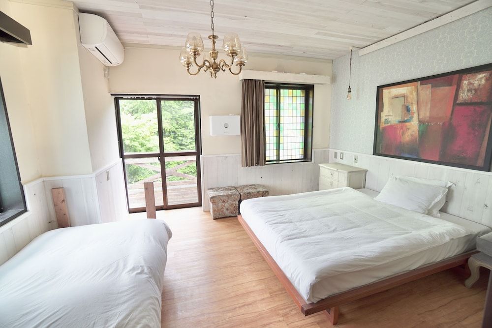 undefined Hakone Rose Hill Private Duplex Villa