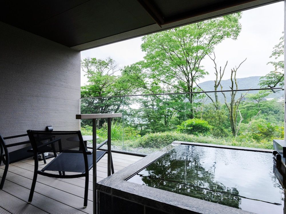 Hakone Gora KARAKU BF Included, West Wing Upper Floor - Deluxe Western Style Room with Open-air bath, Non Smoking 5