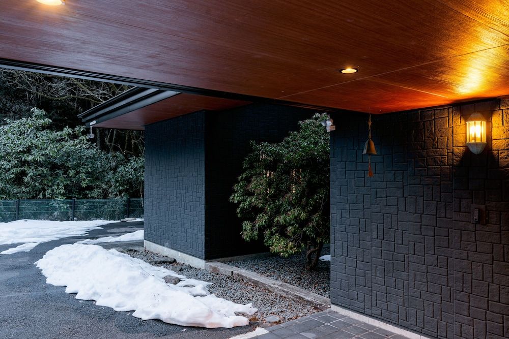 undefined Shunzanso Motohakone 2