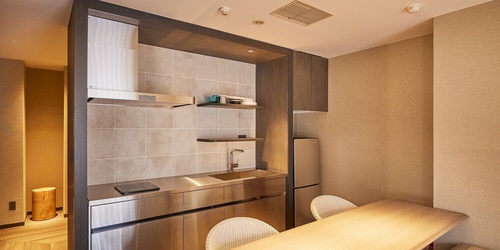 HAKONE Funny hours Basic Condo, 5 Bedrooms, Balcony 2