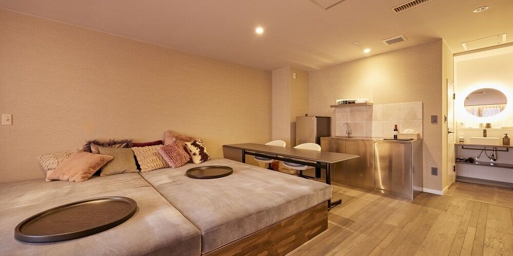 HAKONE Funny hours Basic Condo, 5 Bedrooms, Balcony 36