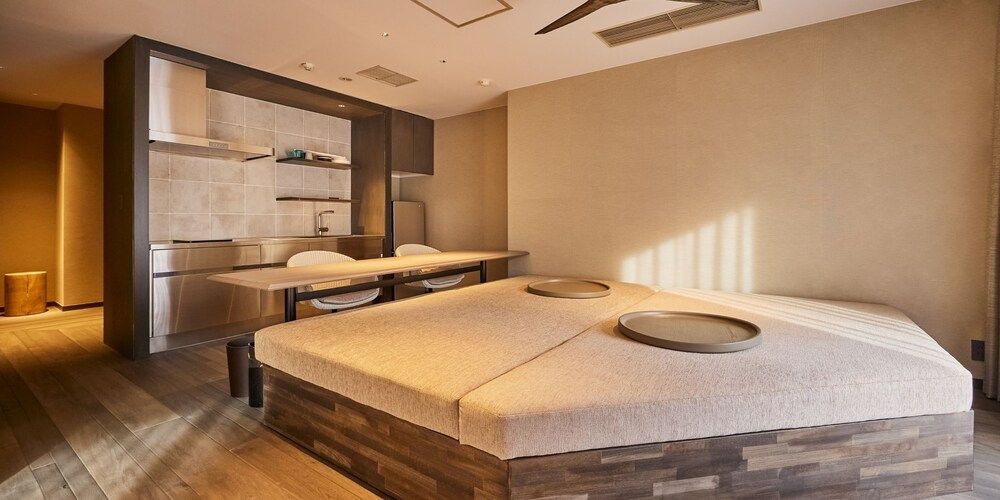 HAKONE Funny hours Basic Condo, 5 Bedrooms, Balcony 6