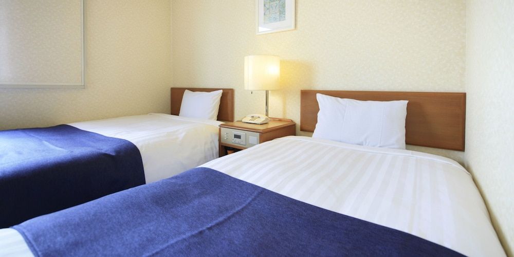 Twin Room, Non-Smoking, Late Check-Out Until 12 PM