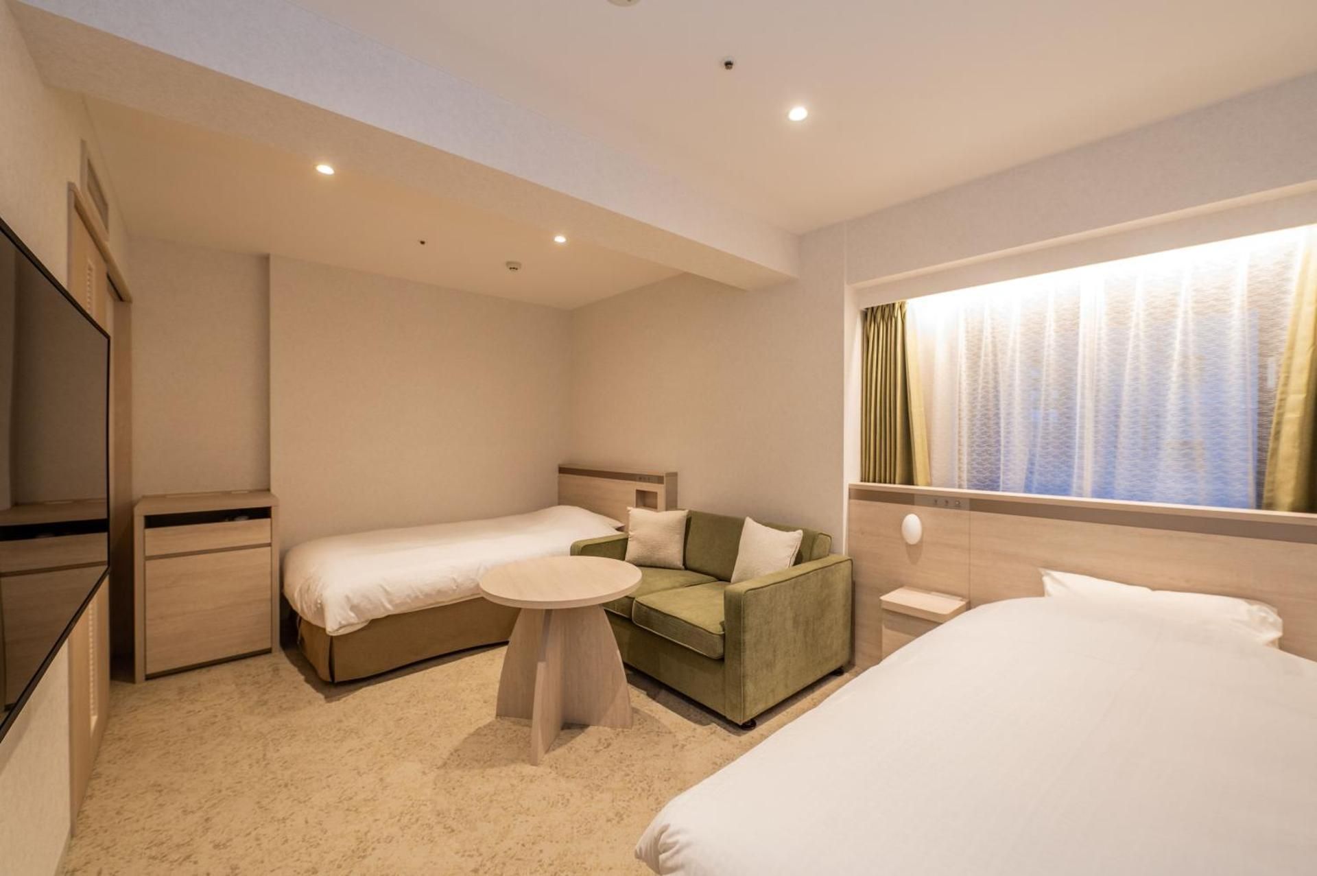 Accessible Twin Room (1 Adult) - Main Building - Non Smoking