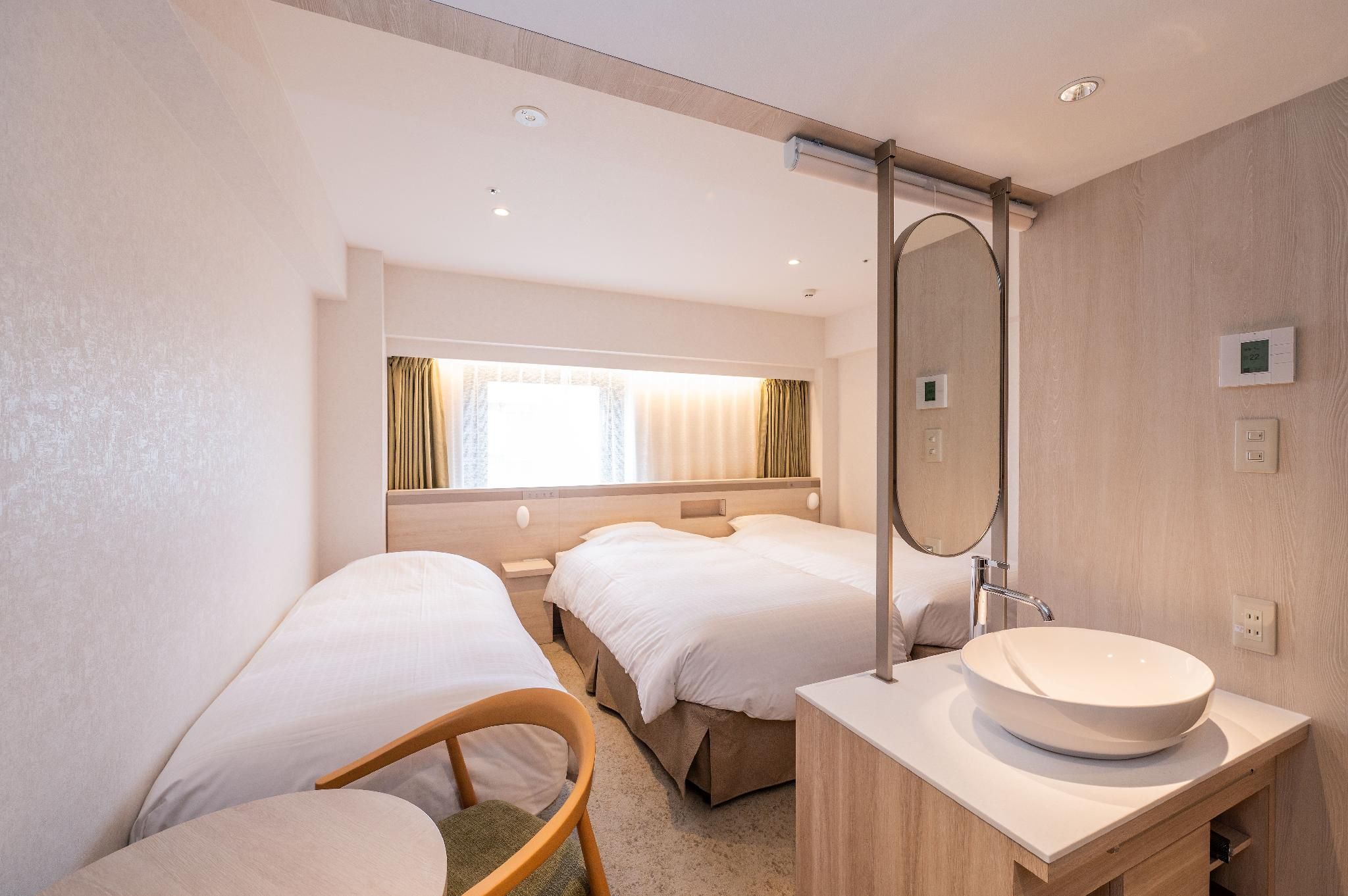 Main Building Twin Room for 3 people - Non Smoking