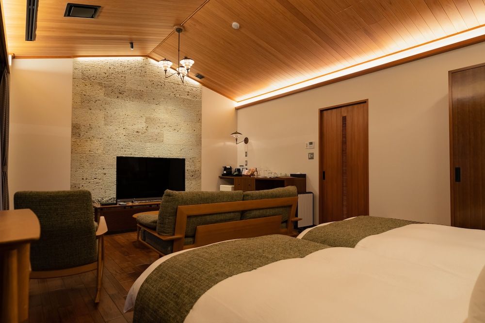 Deluxe Studio Suite, 1 Bedroom, Non Smoking, Annex Building