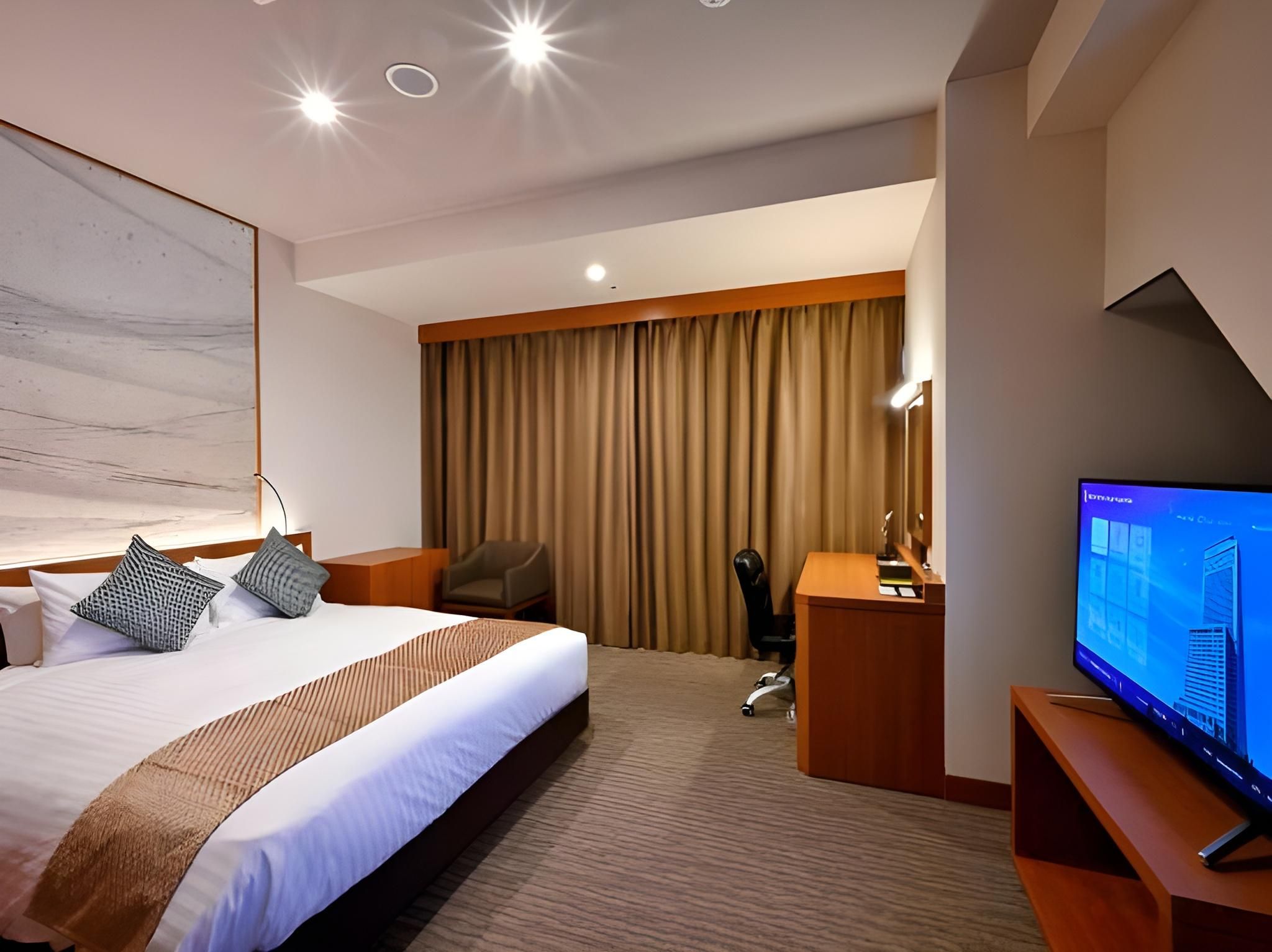 Corner Standard Double Room