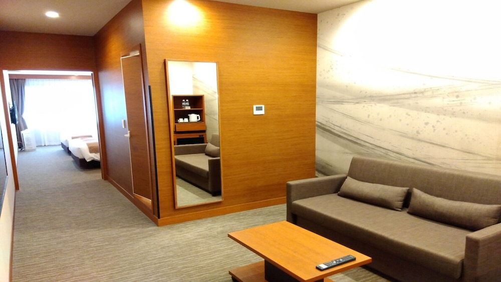 undefined Odysis Suites Osaka Airport Hotel 10