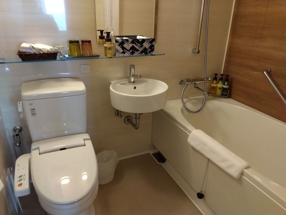 undefined Odysis Suites Osaka Airport Hotel 9
