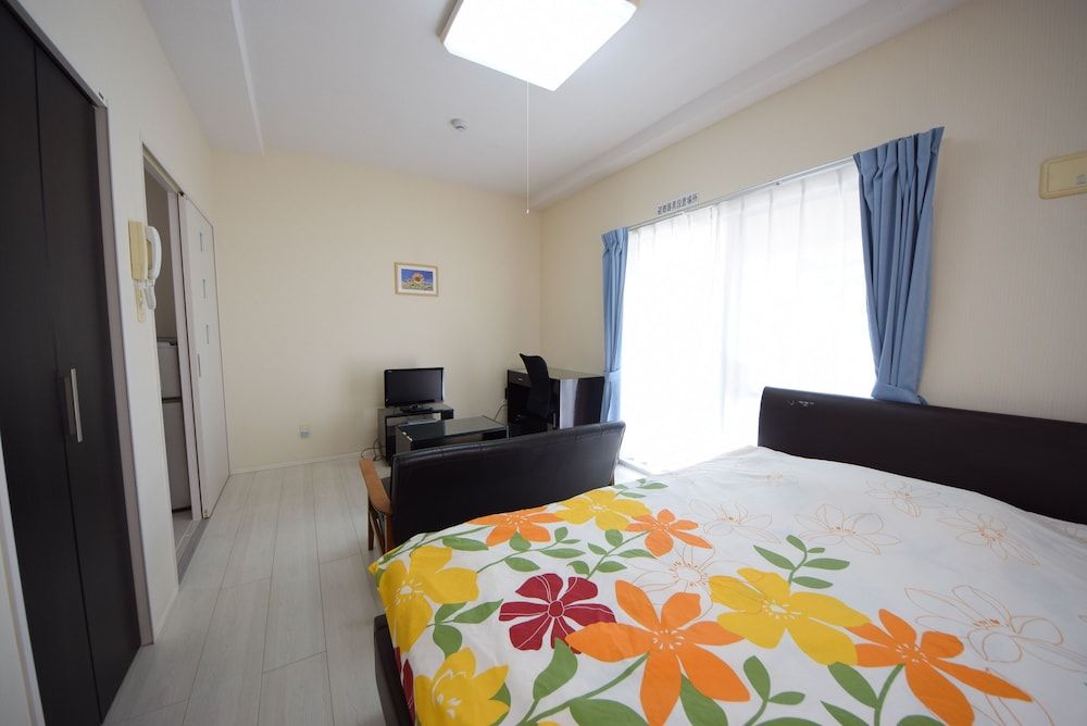 Double Room (403)