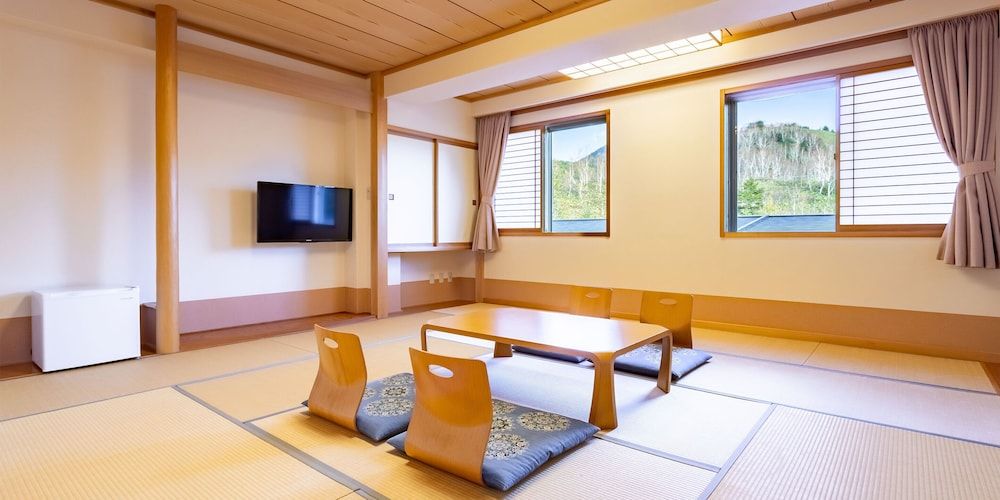 Tatami Family Room with toilet (Shared Bathroom), Non Smoking