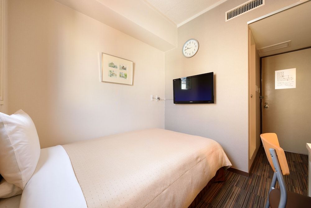 Semi Double Room, Non Smoking