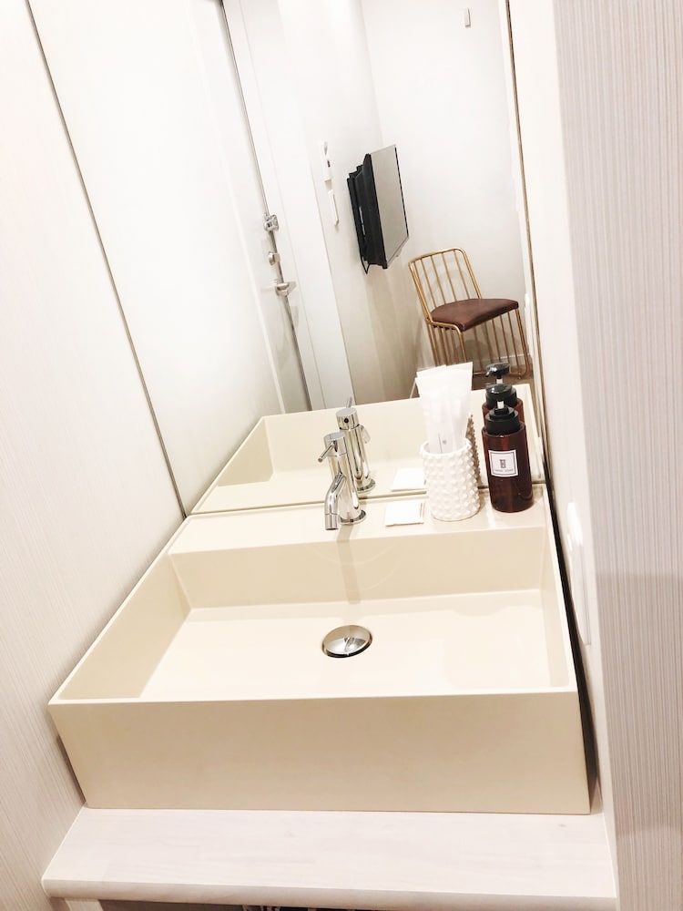 The Hideout Tokyo Double Room (A) 9