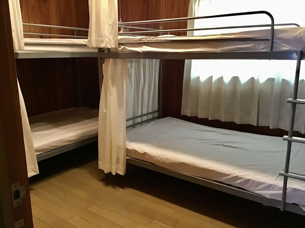 Hostel BookCafe Shared Dormitory, Women only 2