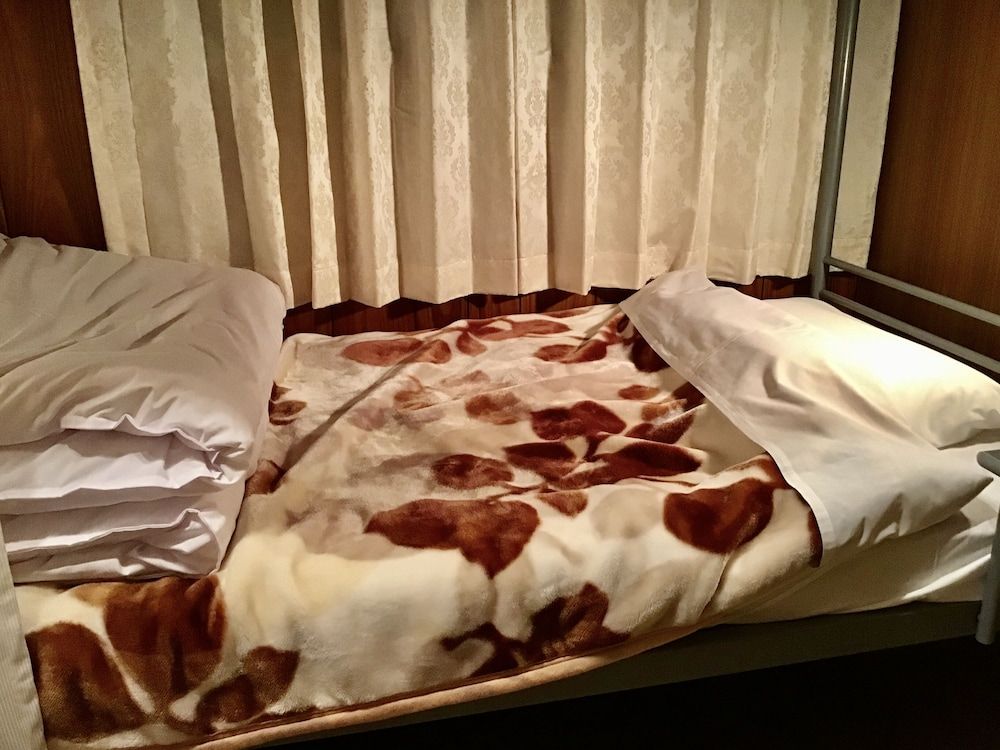 Hostel BookCafe Shared Dormitory, Women only 3