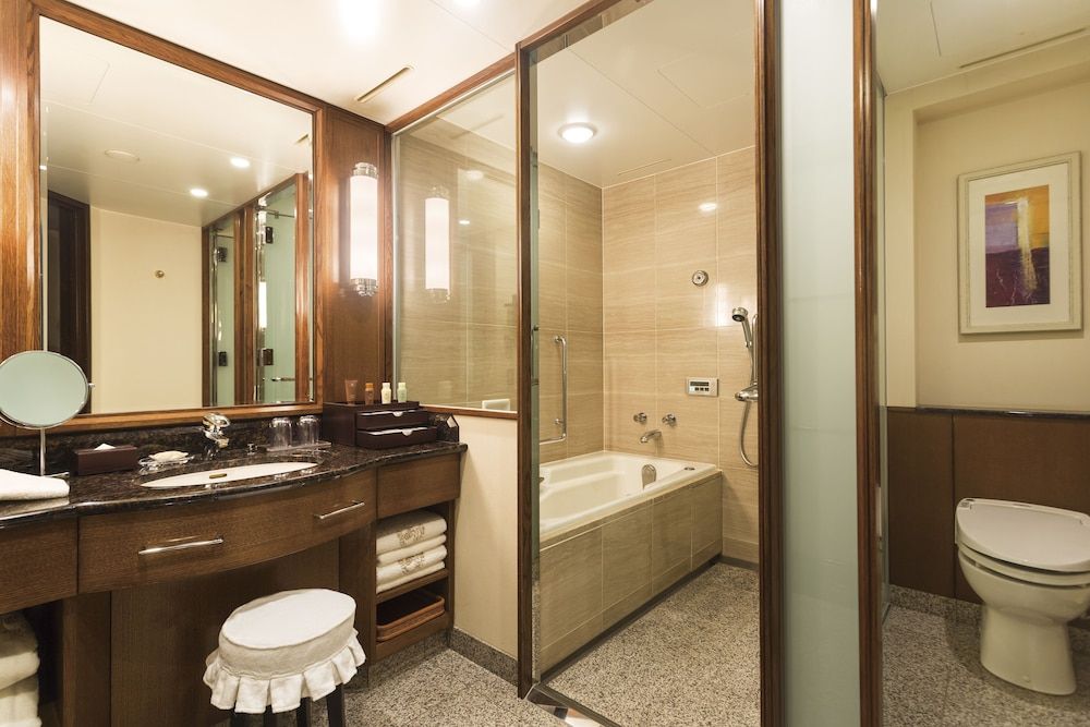 Imperial Floors Deluxe Room (Imperial Floor) 2