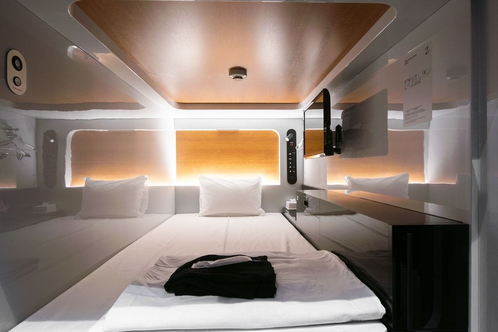 undefined First Cabin Ichigaya 8