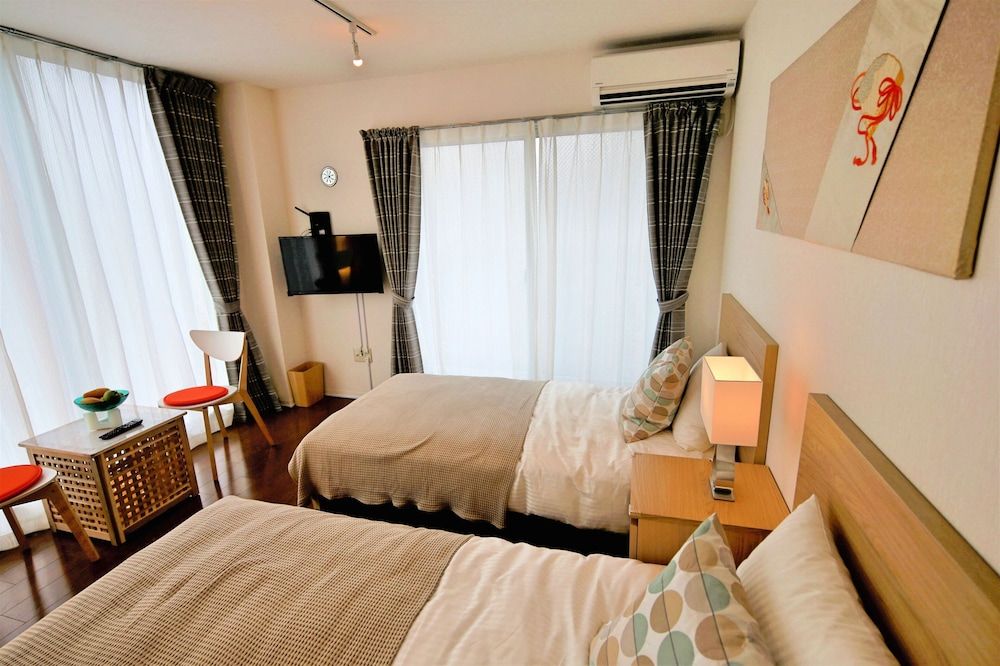 undefined Numero Uno Tokyo 3