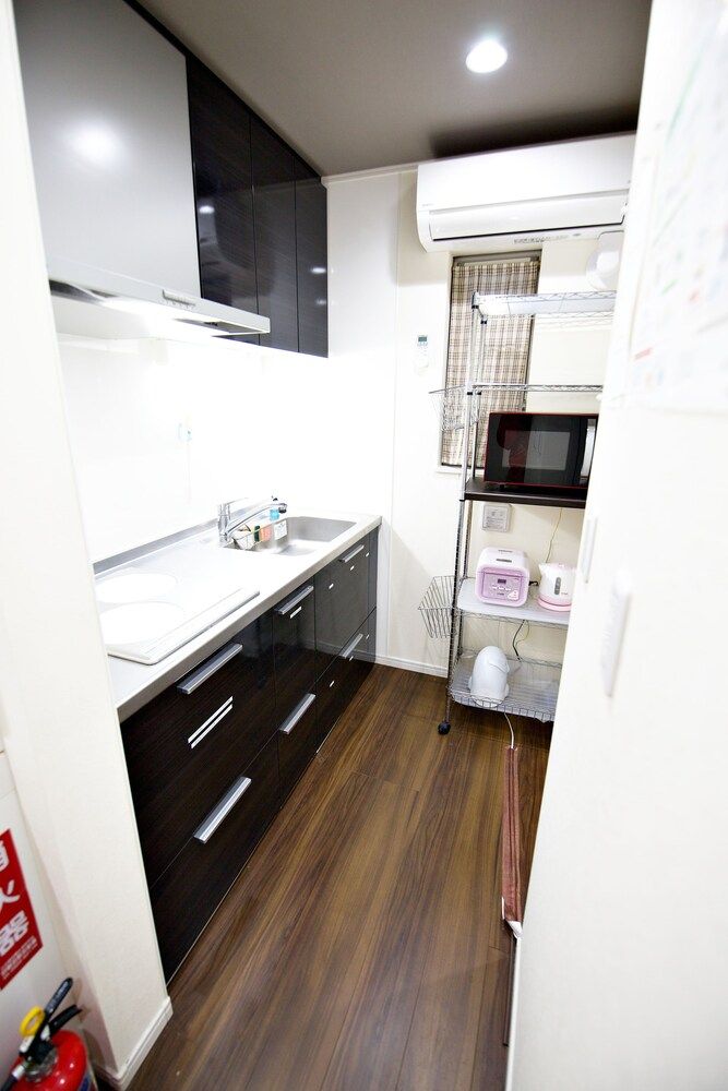 Zeus Ikegami Private Vacation Home with 11 Rooms 16