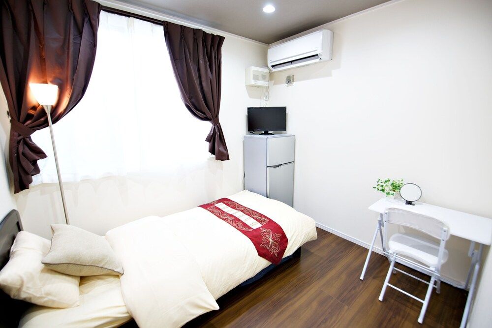 Zeus Ikegami Private Vacation Home with 11 Rooms 12