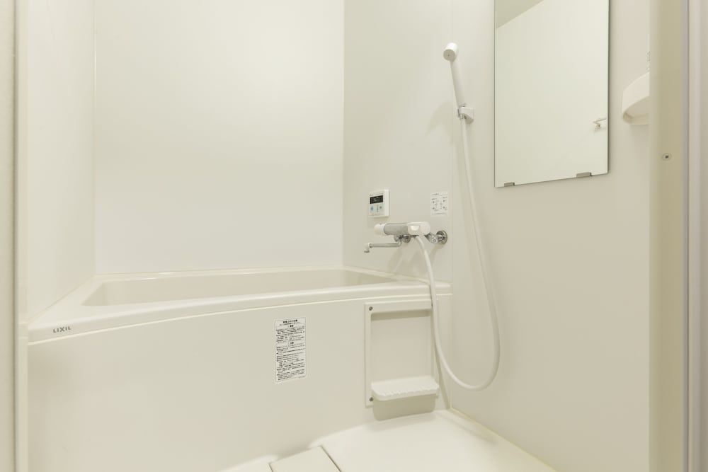 LOFT HOTEL TOKYO # Oshiage - Hostel Room (2nd Floor, For 16 People) 4