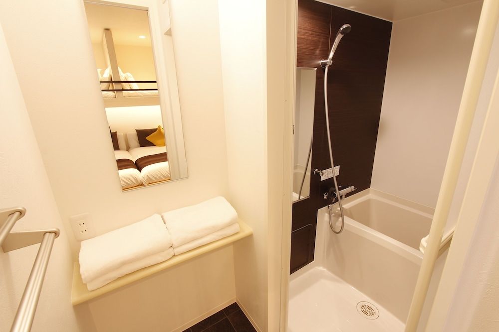 CHA-AN Hotel Ueno Superior Family Room 302 8