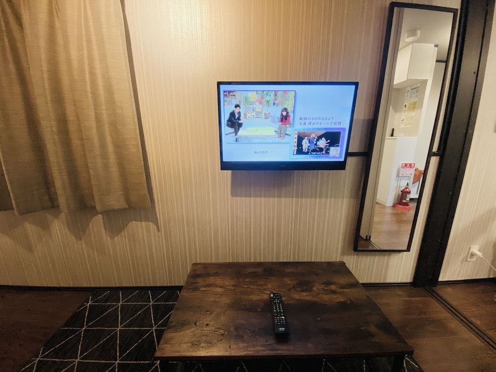 Calm Asakusa Kaminarimon Gate CLx Standard Triple Room (#CL4) 9