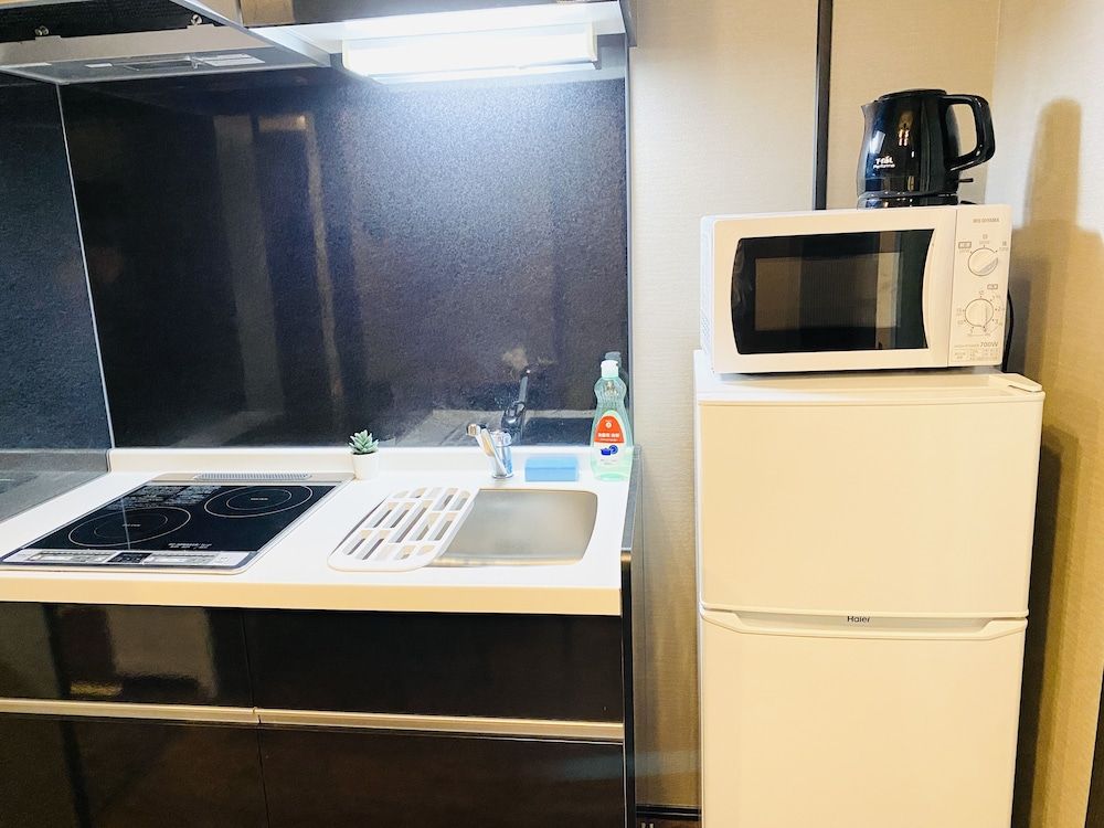 Calm Asakusa Kaminarimon Gate CLx Standard Triple Room (#CL4) 8