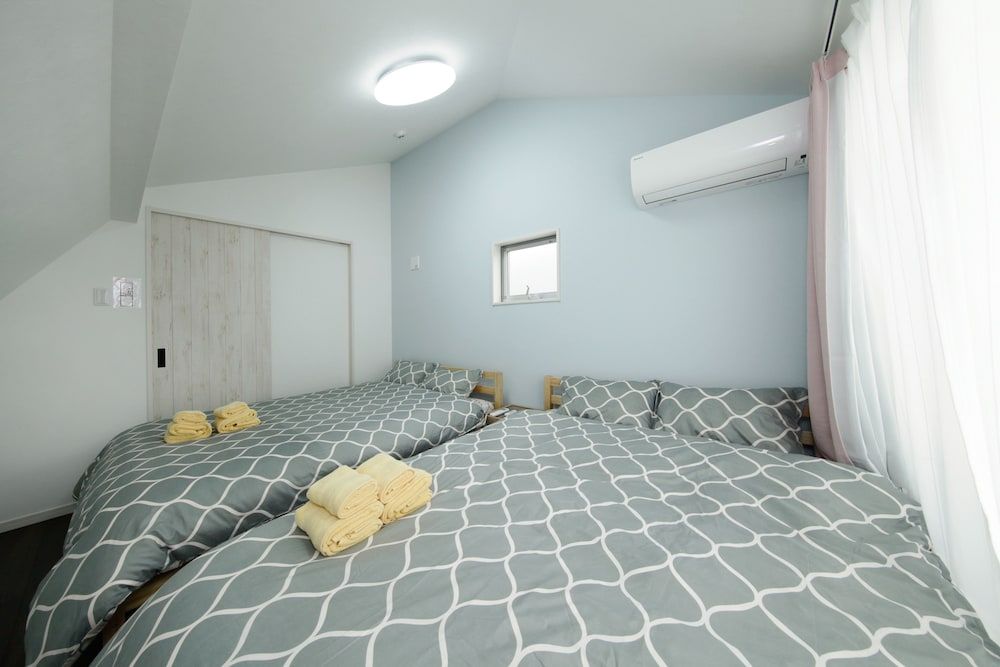 undefined Higashi-Rokugo House BLACK 9