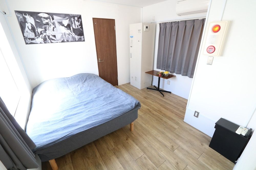 undefined Simon's house Shinjuku 7