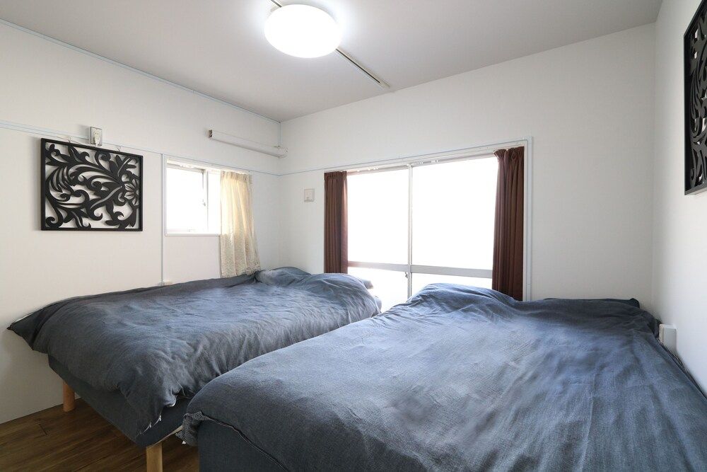 undefined Simon's house Shinjuku 8