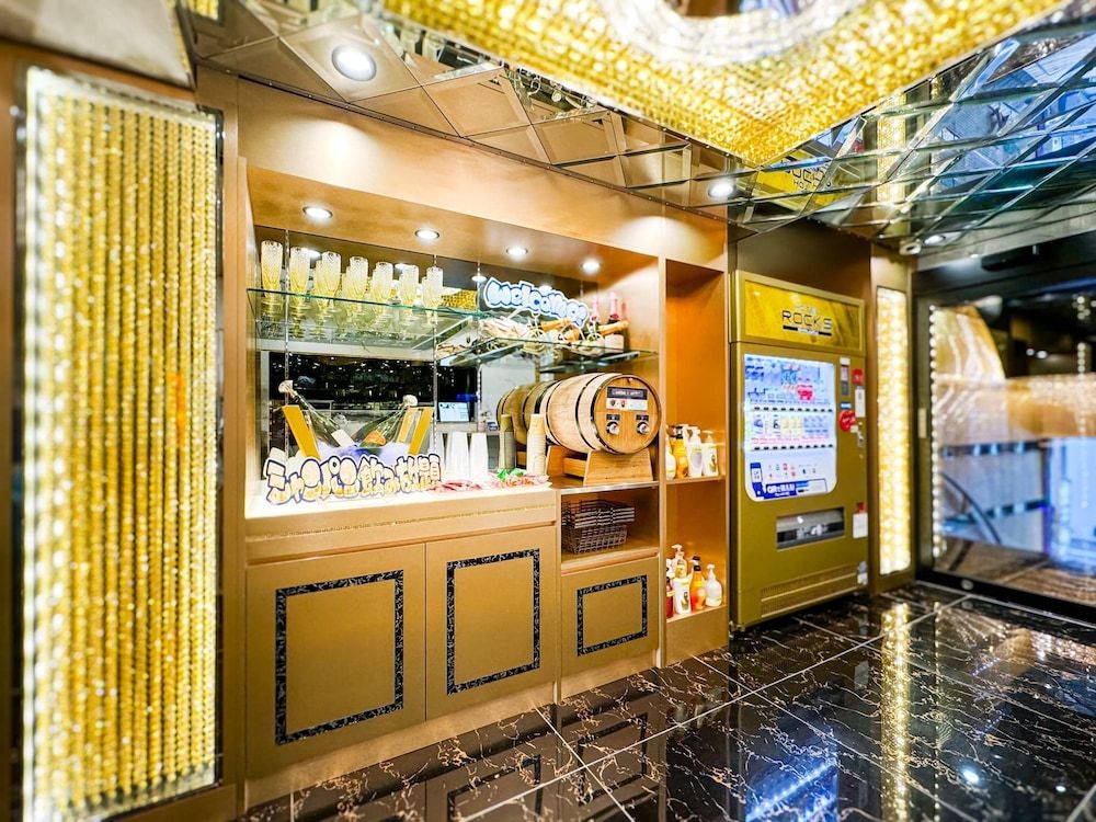 undefined Hotel Rocks 5