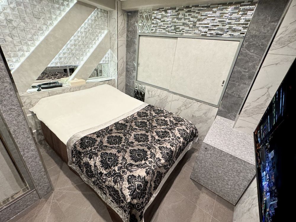 Hotel Rocks Standard Double Room 8