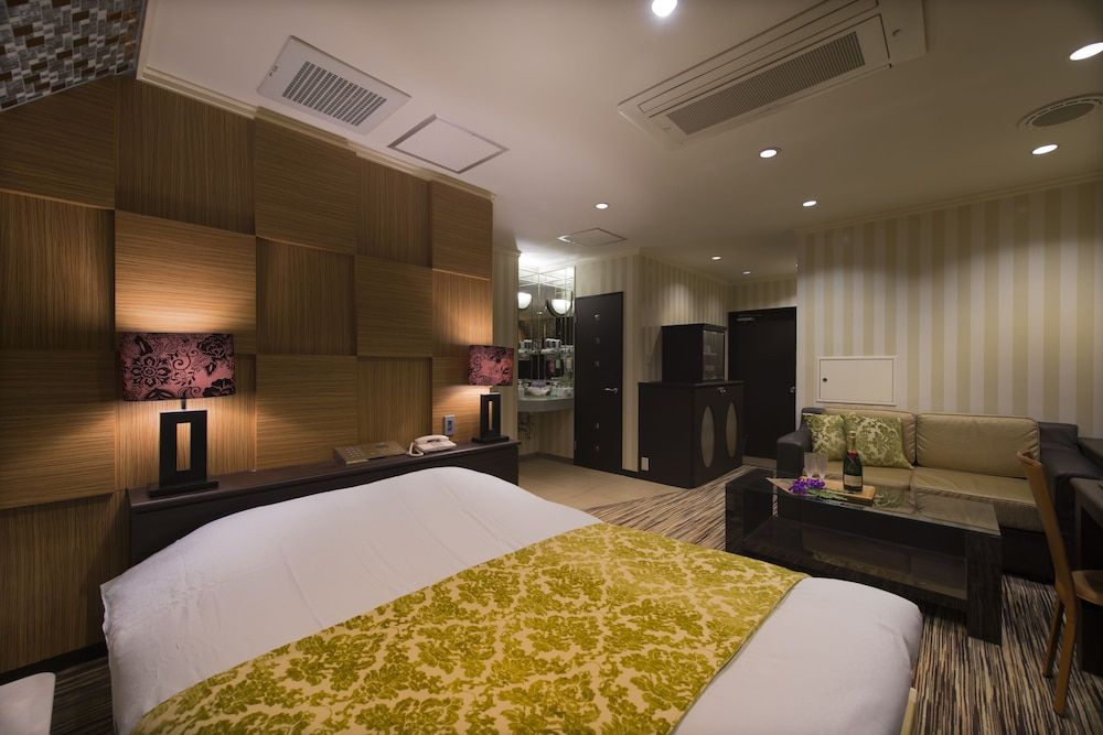 undefined Hotel Linden Oji