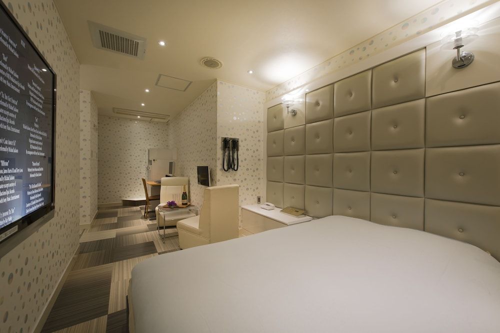 undefined Hotel Linden Oji 9