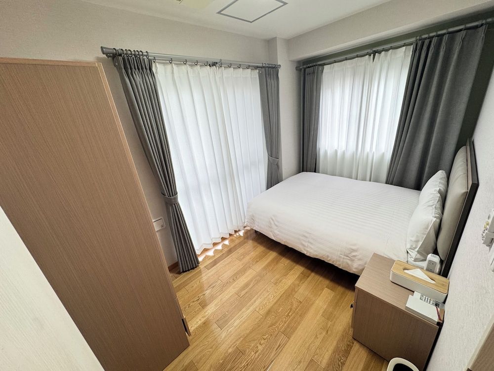 undefined Hotaku HOTEL 8