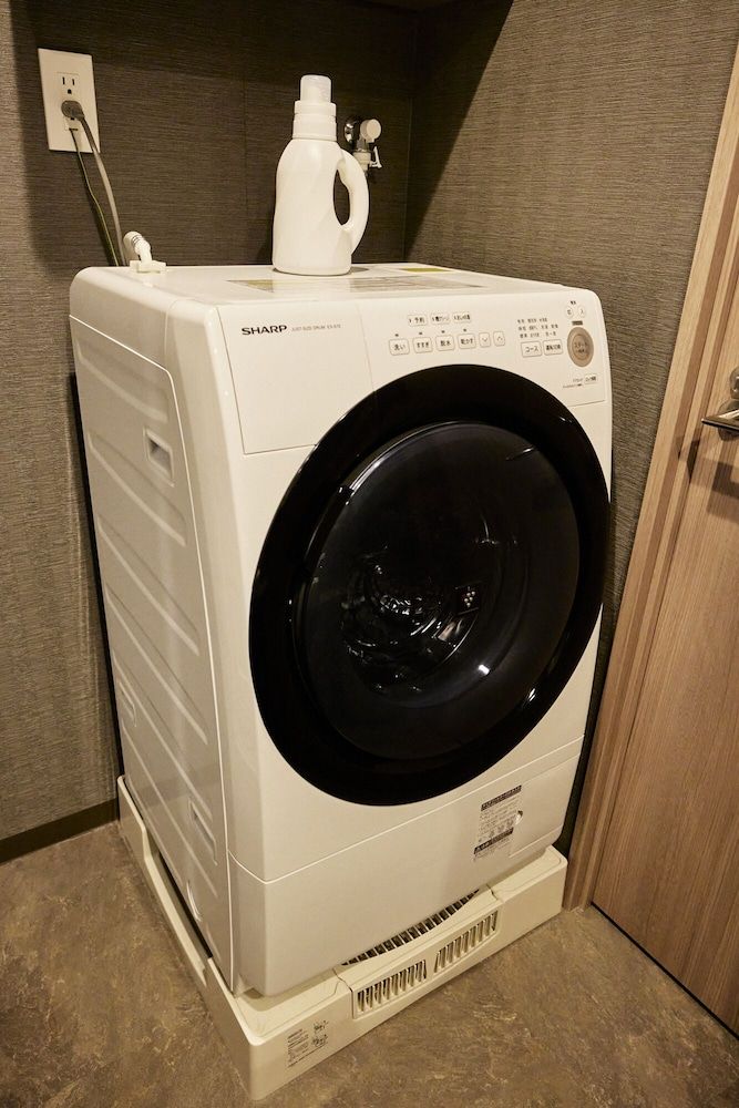 Section L Hatchobori Deluxe Studio Apartment 23