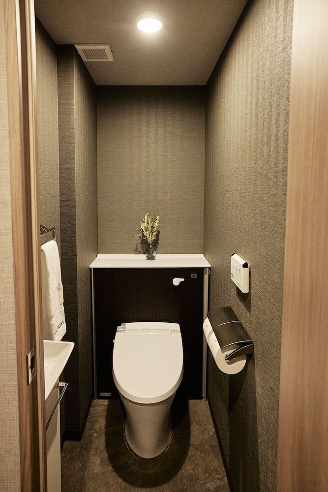 Section L Hatchobori Deluxe Studio Apartment 24