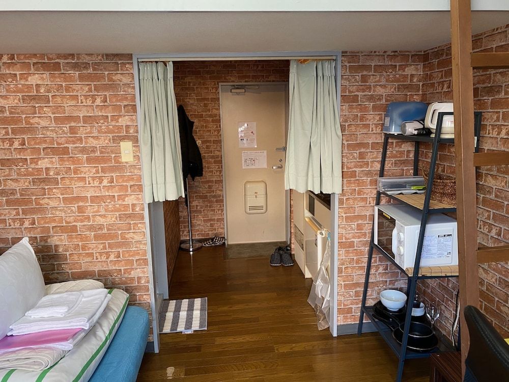 Quartier Blanc Yoga Economy Room 6