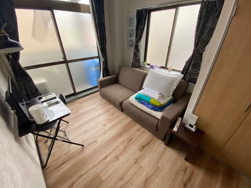 Quartier Blanc Yoga Basic Room 3