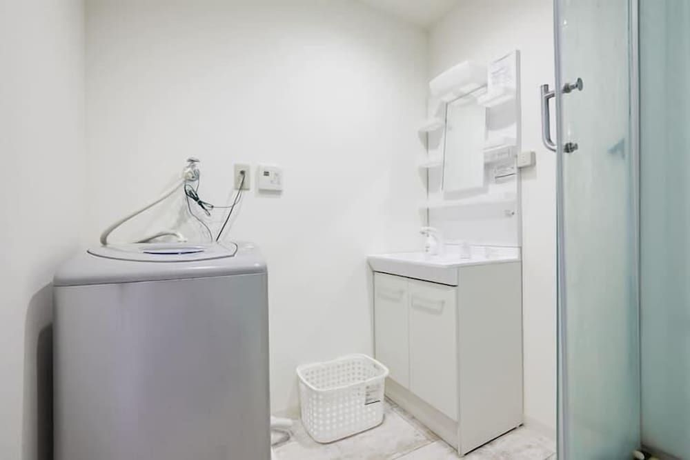 SHATOREYOYOGI301 Room 11