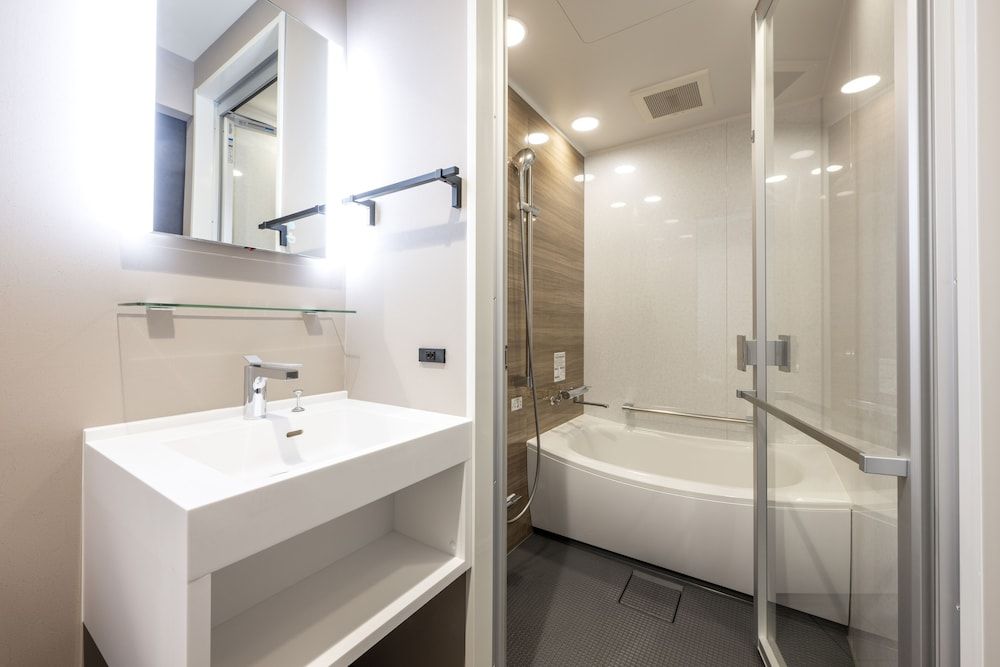 HOTEL AMANEK Shinjuku-Kabukicho Standard Queen room, Non Smoking 7